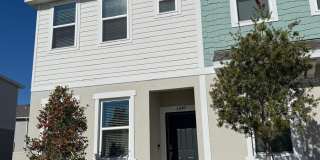 3240 Skyline Loop Gallery 1