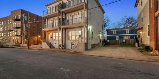 Modern Living in Downtown Nashville! Gallery 34