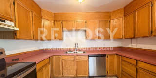 5 Bed 2 Bath | Denver Home Gallery 10