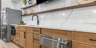 Island View Apartments Gallery 5