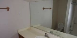 1322 S Judd St Gallery 12