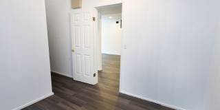 West Linn Single Family 3 Bd/2.5 Bth w/ Basement/Bonus Room. Gallery 33