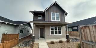 Brand New 3 Bedroom / 2.5 Bathroom Home in NW Redmond OR Gallery 1