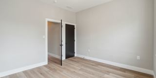 163 East Street Gallery 14