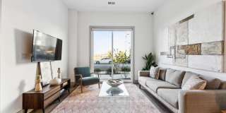 The Point on 38th Gallery 12