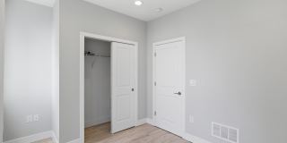 1448 N MYRTLEWOOD Street Gallery 25