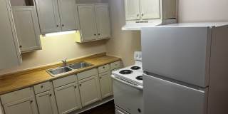 521 South Holmes Avenue Gallery 1