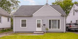 3 bedroom/1 bath Single House! Gallery 22