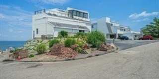 35 Oceanside Drive unit: 35 Gallery 2