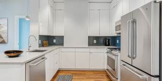 1919 Market Gallery 3