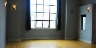 Large Executive Style Spacious 3 bedroom, 2.5 Bathroom house in West Oakland Close to BART/SF/Emeryville Large Executive Style Spacious 3 bedroom, 2.5 Bathroom house in West Oakland Close to BART/SF/Emeryville Gallery 28
