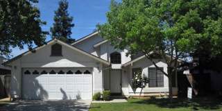 Cute 3 bedroom 2 bathroom home offering nice amenities, competitively priced, Clovis schools and close to shopping and schools + Fwy 168. Gallery 1