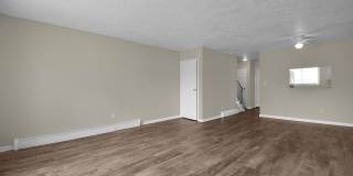 2 Bedroom Townhouse With Basement Gallery 13