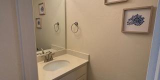 Furnished 3 bedroom, 2.5 bathroom, 2 car garage Gallery 11