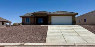 Brand New home in Wellton - 3 Bedrooms 2 Bath Gallery 1