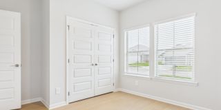 18072 Longleaf Drive Gallery 24