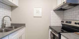 The Scott at East Village Apartments Gallery 2