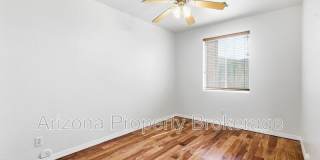 1933 W Tanya Trl Gallery 16