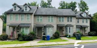 2 BED, 2 BATH TOWNHOME WITH GARAGE AVAILABLE NOW!!!!!!!!! Gallery 1