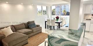 2457 Collins Ave Gallery 9