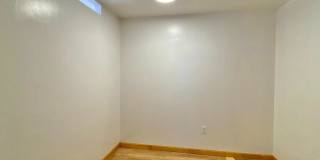 302 Broome Street Gallery 8