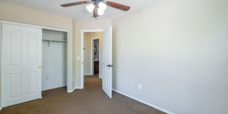 1531 S LONGSPUR Lane Gallery 19