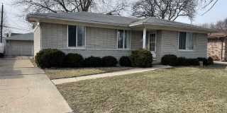 Fraser - 3 Bedroom Ranch with basement and garage.  Immediate Occupancy! Gallery 1