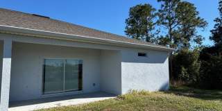 Cozy 3 Bed 2 Bath Duplex in Lehigh Acres Gallery 4