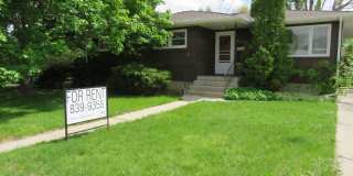 5 Bed (2 non-egress) / 2 Bath Gallery 1
