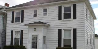 2nd Floor Apartment - MOVE IN SPECIAL Gallery 1