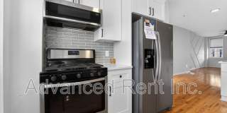 611 Grundy Street Gallery 9