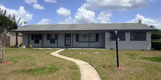 Beautifully Remodeled and updated Longwood beauty!  Call SHEILA C 407-687-7900 Gallery 1