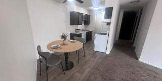 Stone Grove Gallery 14