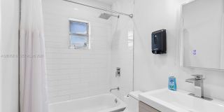 1408 N 23rd St Gallery 16