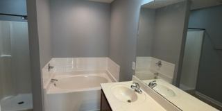 Candlewick Townhomes- Candlelight Drive Gallery 13