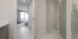 2103 BAYSHORE BOULEVARD Gallery 49