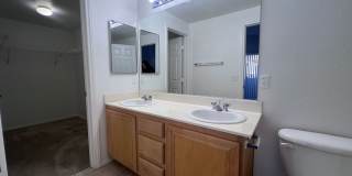 MOVE IN TODAY! 2 bed 2 bath condo close to Aliante Casino Gallery 7