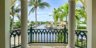 ** AQUALANE SHORES CUSTOM-DESIGNED 4 BEDROOM/5.5 BATH PRIVATE POOL HOME ** SEASONAL ** LUXURY ** AMAZING WATER VIEW ACCESS TO GULF OF MEXICO ** Gallery 4