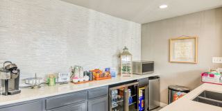 The Madrid Gallery 52