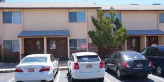 Color View Town Home Gallery 1