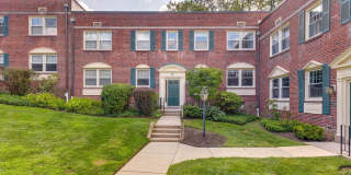 500 E LANCASTER Avenue Gallery 1