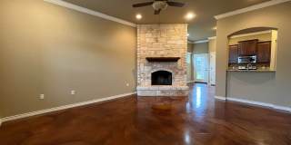 3 Bedroom Single Family Home Gallery 4