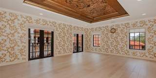 674 Ocean Blvd Gallery 24