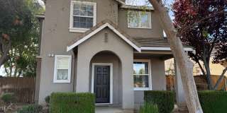 Enjoy the best of Brentwood—just minutes from home. Gallery 1