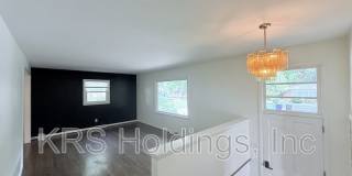 1512 Basewood Drive Gallery 9