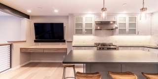One-Of-A-Kind, Completely Remodeled 2 Bed 2 Bath Condo in Downtown Palo Alto Gallery 6