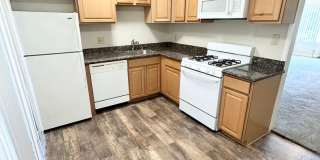 Greenhaven Apartments ~ In the Heart of Sacramento’s Pocket Neighborhood! Gallery 1