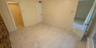 1504 LINCOLN Way Gallery 10