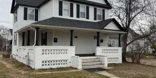 79 Brook Street Gallery 1