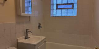 8909 South Cottage Grove Avenue - 3R Gallery 3